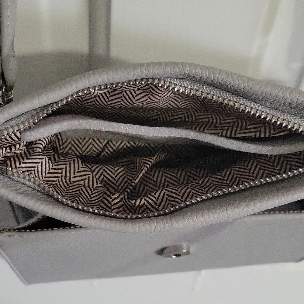 Nwt Purse - Picture 10 of 10